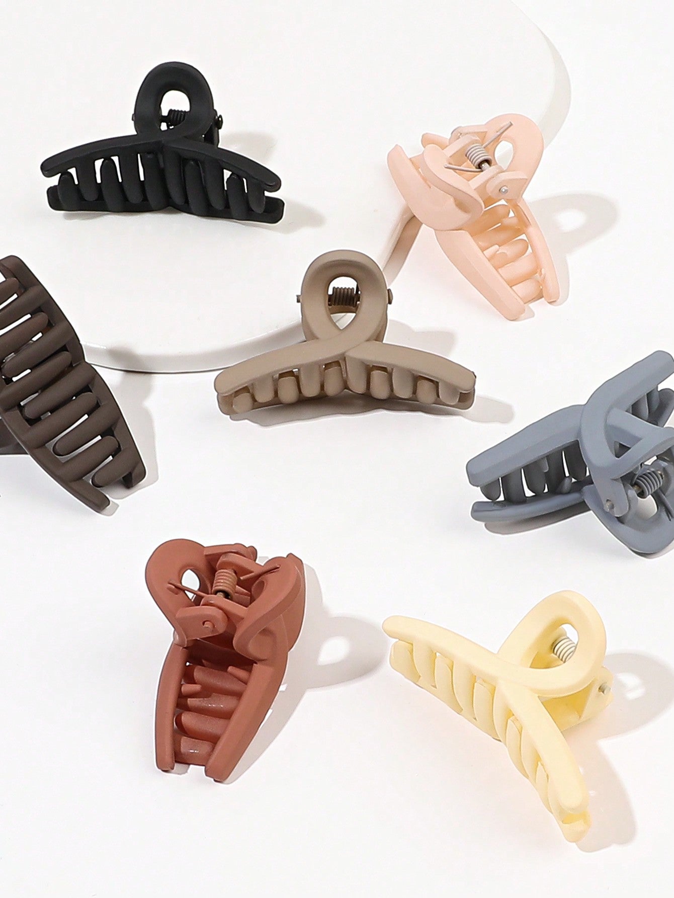 Mini Twisted Matte Hair Claw - Pack of 5