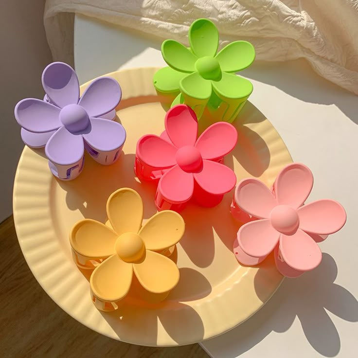 Mini Matte Floral hair Claw - Pack of 5